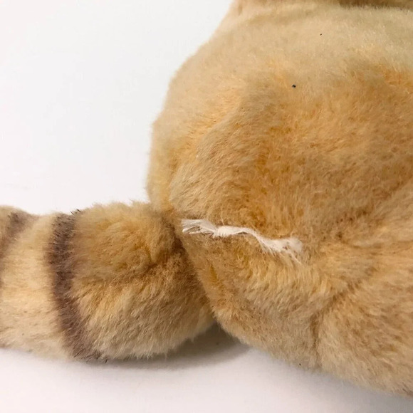 Vintage Garfield Laying Down Plush 12 Inch Long Stuffed Toy - Picture 10 of 16